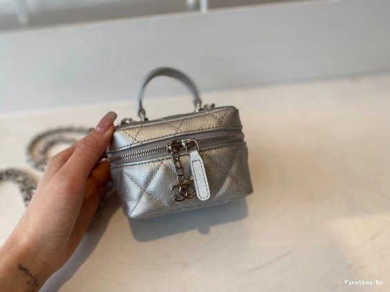 First Bag Ru WITH CHANEL CHAIN VANITY SMALL 0822